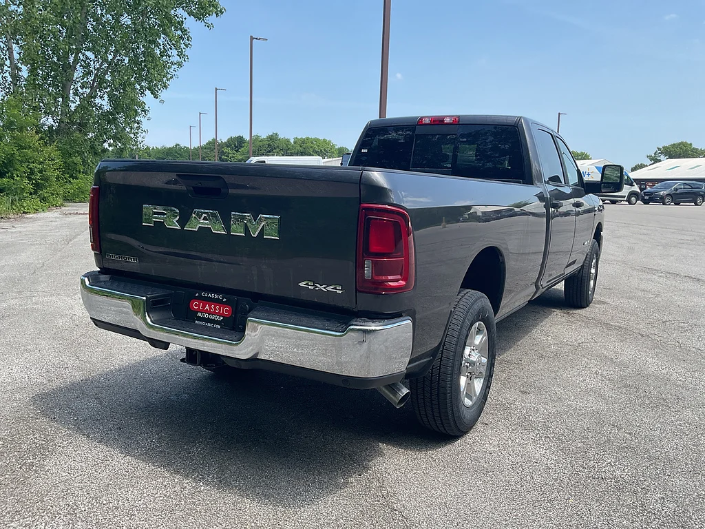 New 2026 Granite Crystal Metallic Clearcoat RAM Big Horn Crew Cab 4x4 8