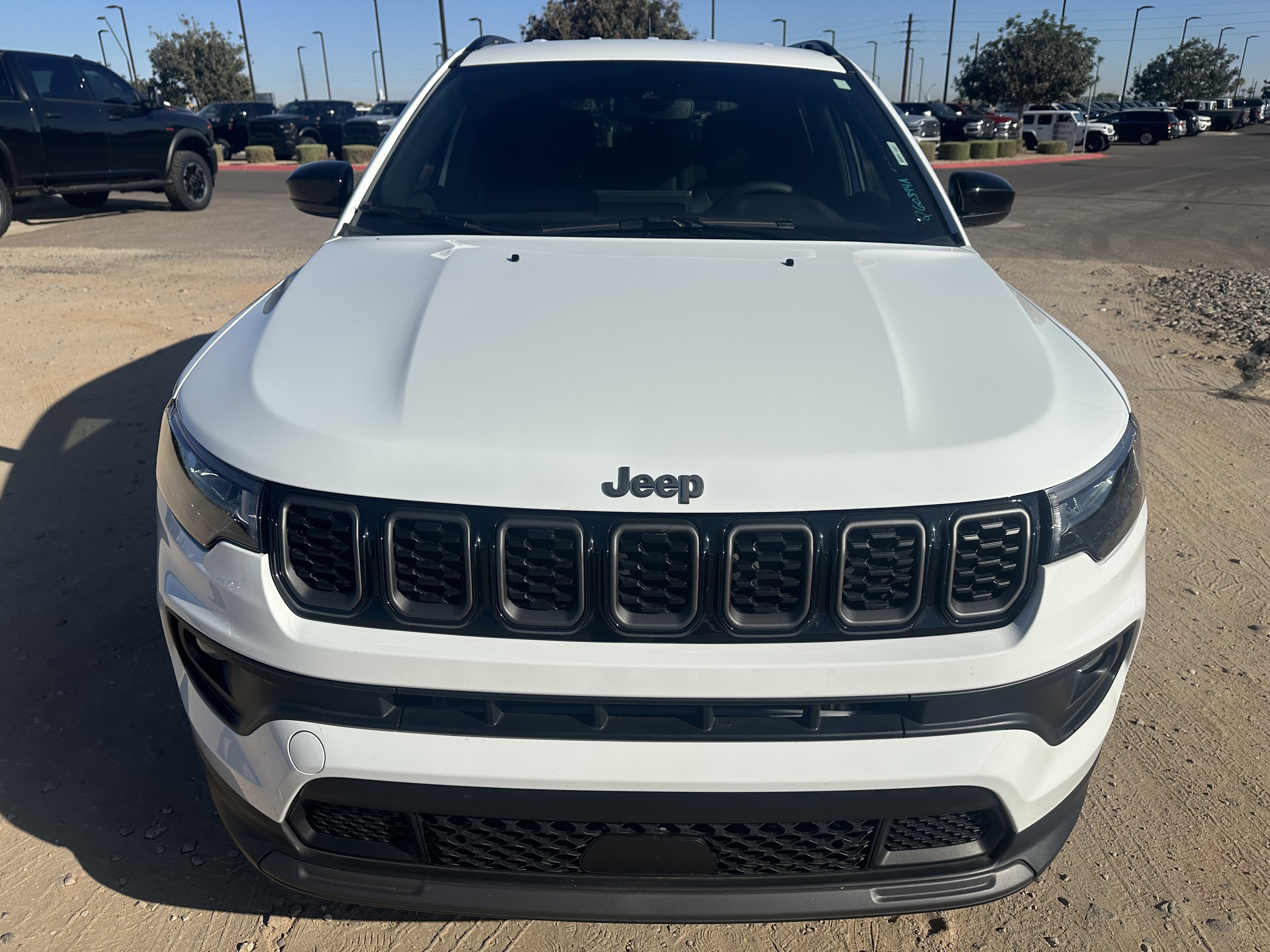 Used 2025 Bright White Clearcoat Jeep Latitude image 8