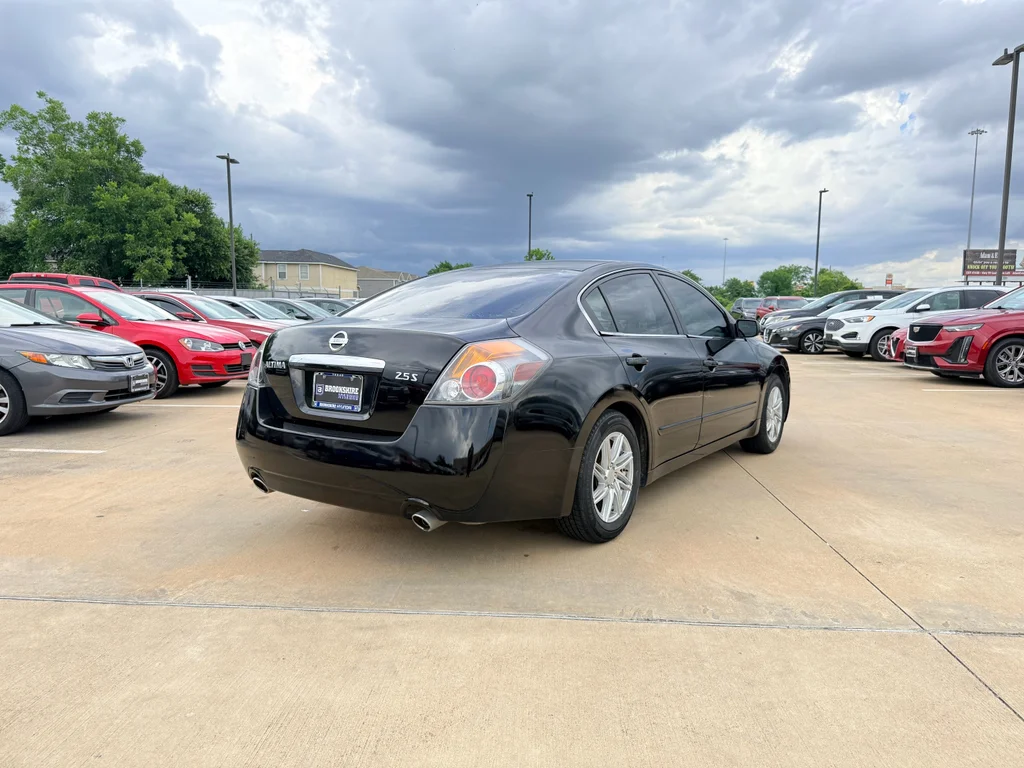 Used 2007 Super Black Nissan 2.5 S image 14