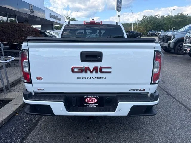 Used 2021 White GMC AT4 w/Leather image 12