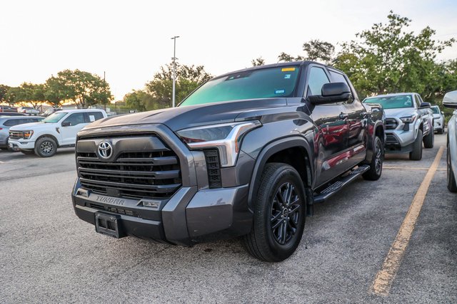 2024 Toyota Tundra 2WD SR5