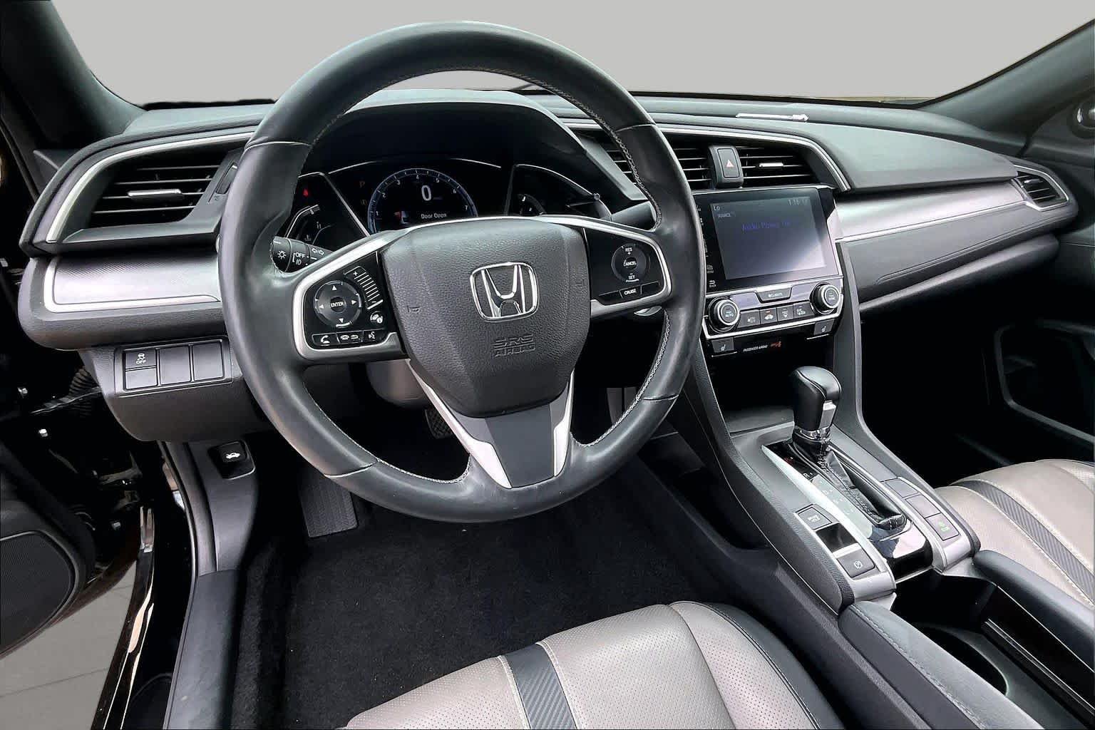 Used 2018 Crystal Black Pearl Honda EX-L image 6
