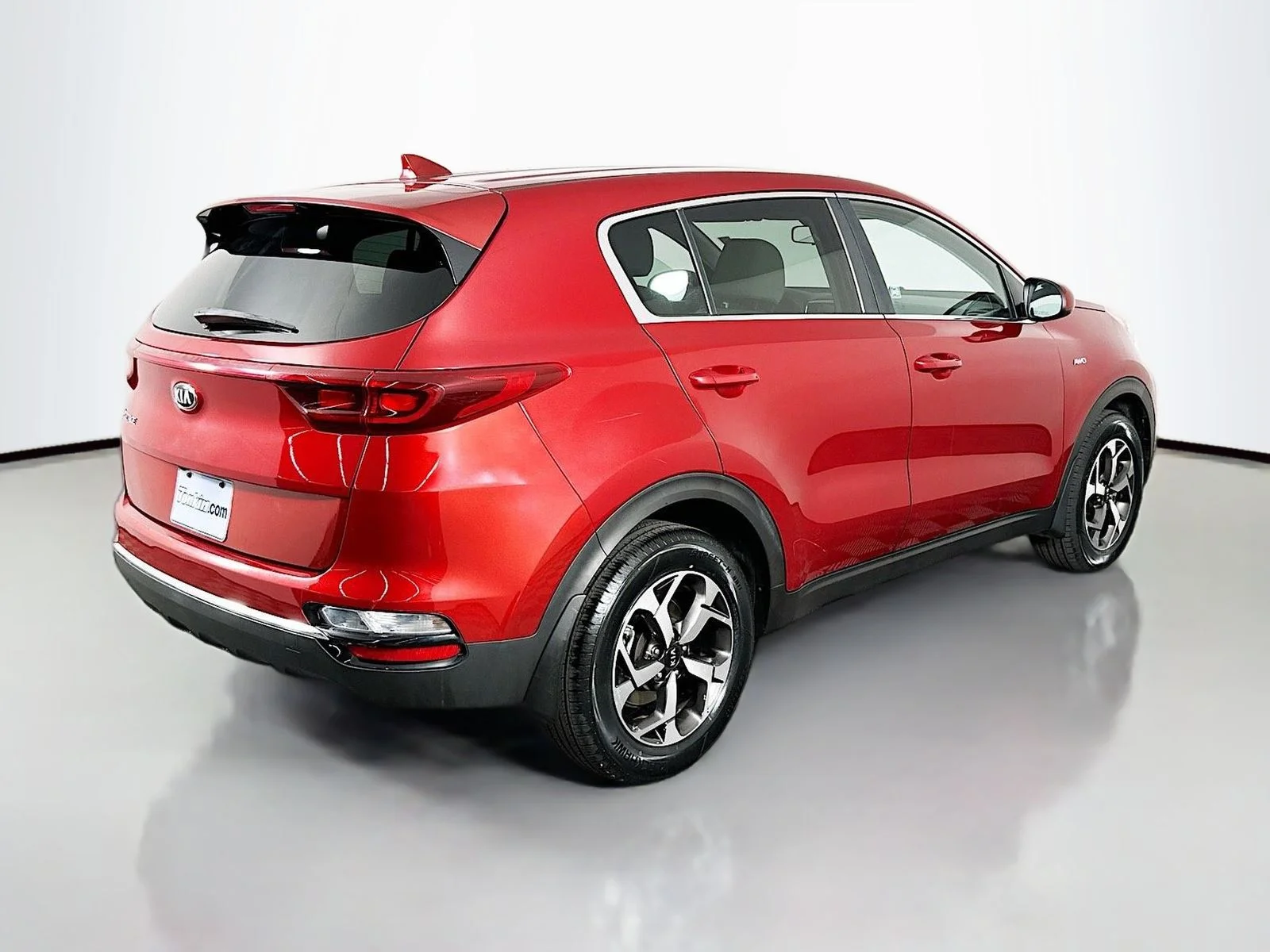 Used 2021 Hyper Red Kia LX image 8