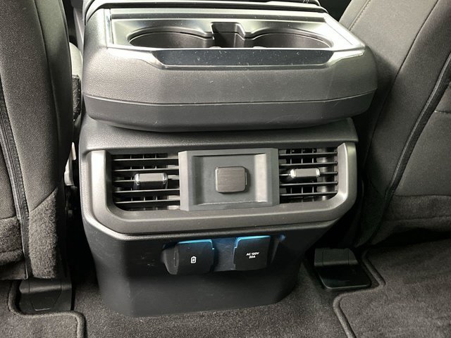 Used 2024 Avalanche Gray Ford XLT image 15