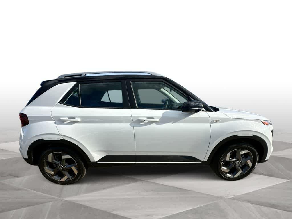 New 2026 Lunar White w/Black Roof Hyundai SEL w/Two-Tone Roof image 9