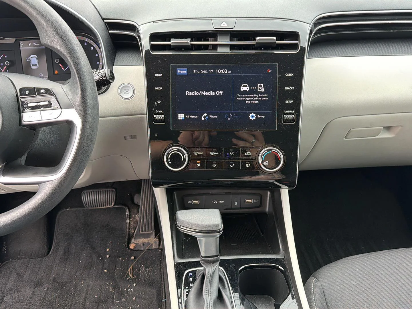 Used 2023 Phantom Black Hyundai SEL image 8