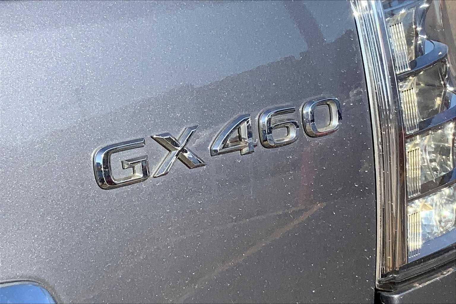 Used 2022 Nebula Gray Pearl Lexus Premium image 29