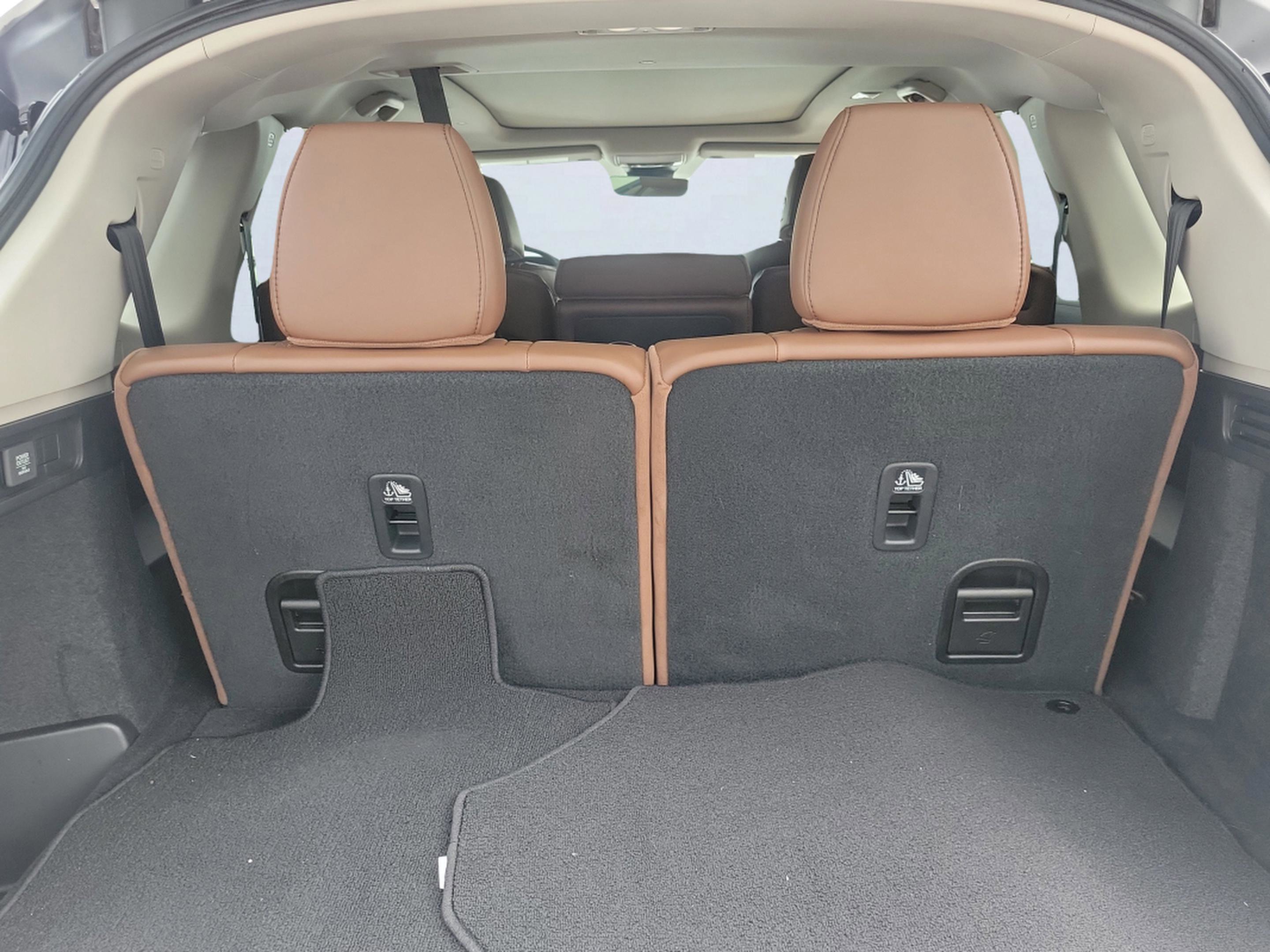 Used 2023 White Acura Technology image 6
