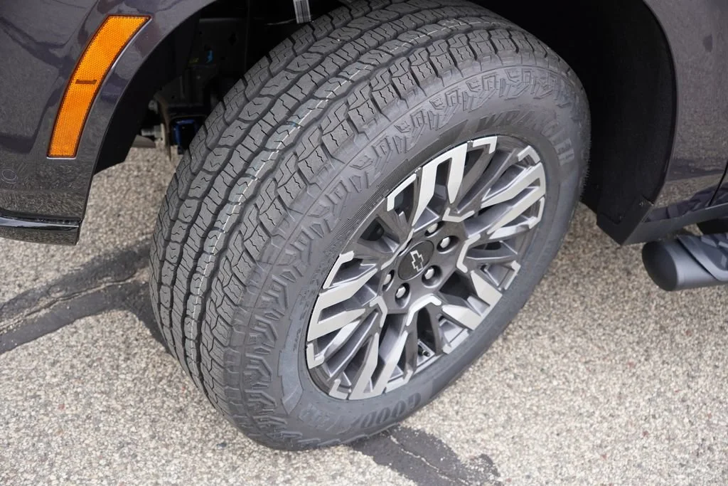 2026 Chevrolet Tahoe Z71 - Photo 9