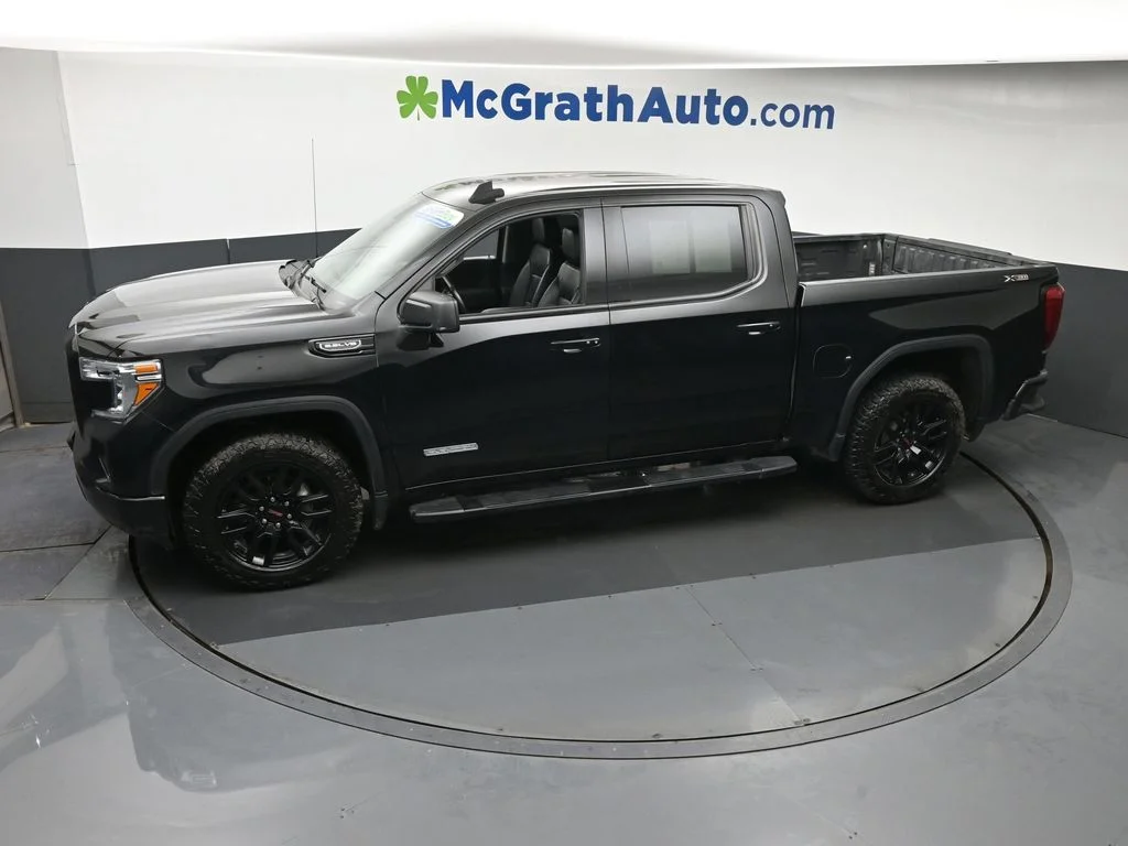 Used 2021 Black GMC Elevation image 21
