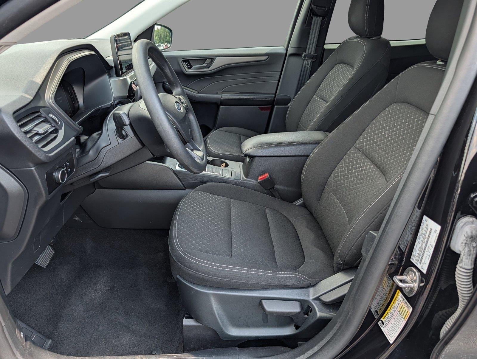 Used 2025 Agate Black Ford Active image 10