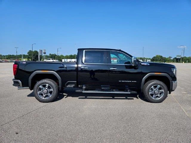 New 2026 Onyx Black GMC SLT image 6