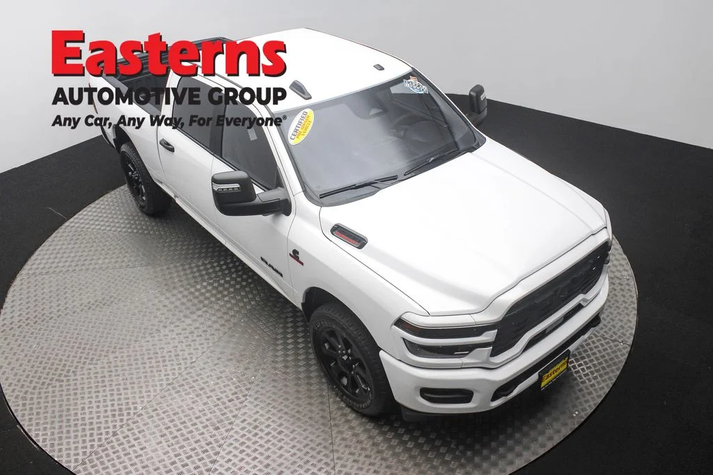 Used 2025 White Ram Big Horn image 3