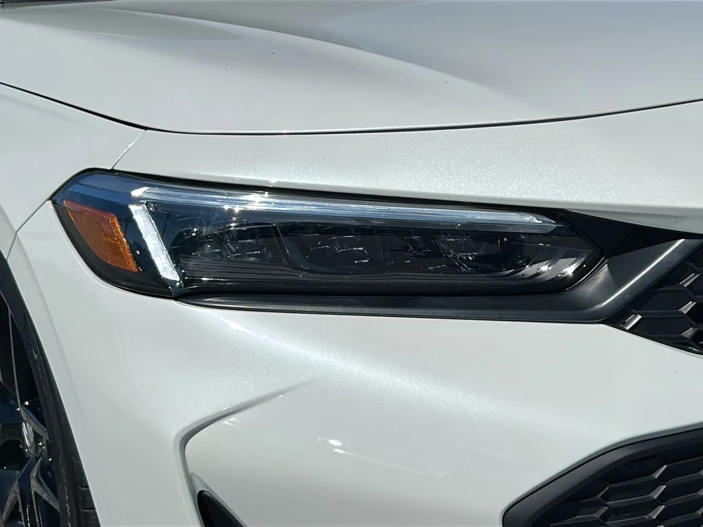 Used 2025 White Honda Sport image 25