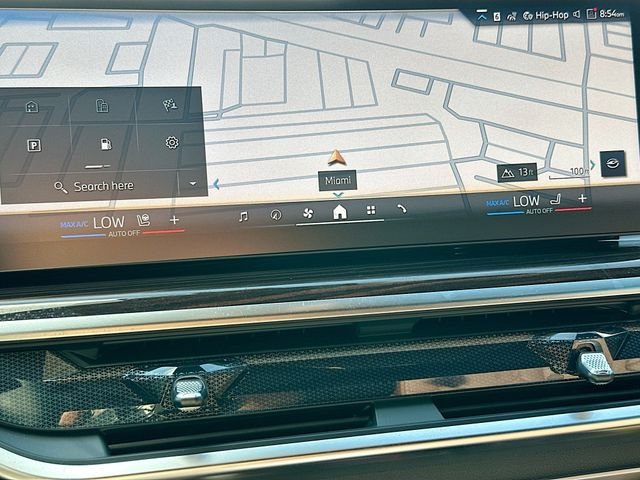 New 2026 Black BMW xDrive40i image 9