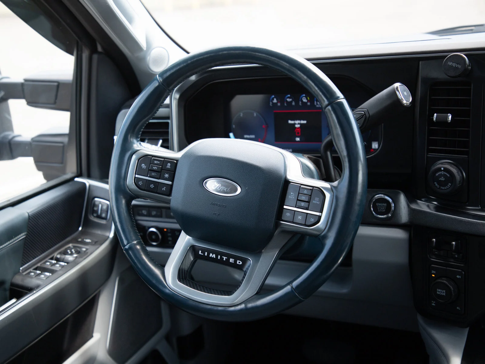 Used 2023 White Ford XL image 14