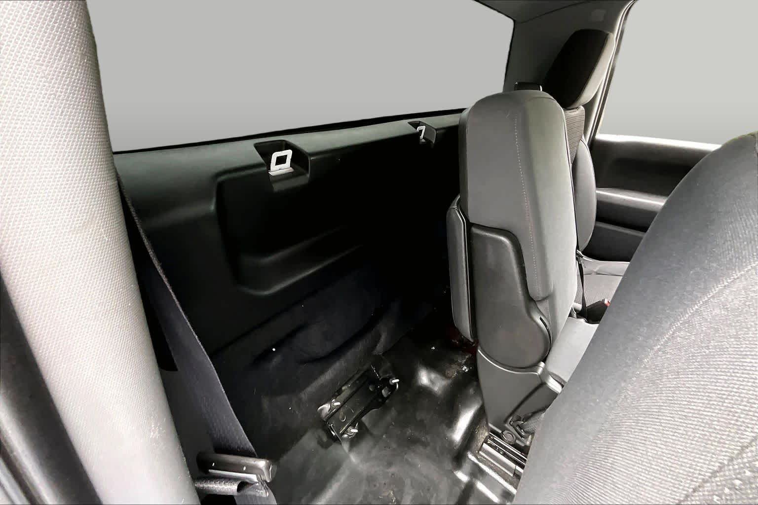 Used 2021 Summit White Chevrolet Work Truck image 17