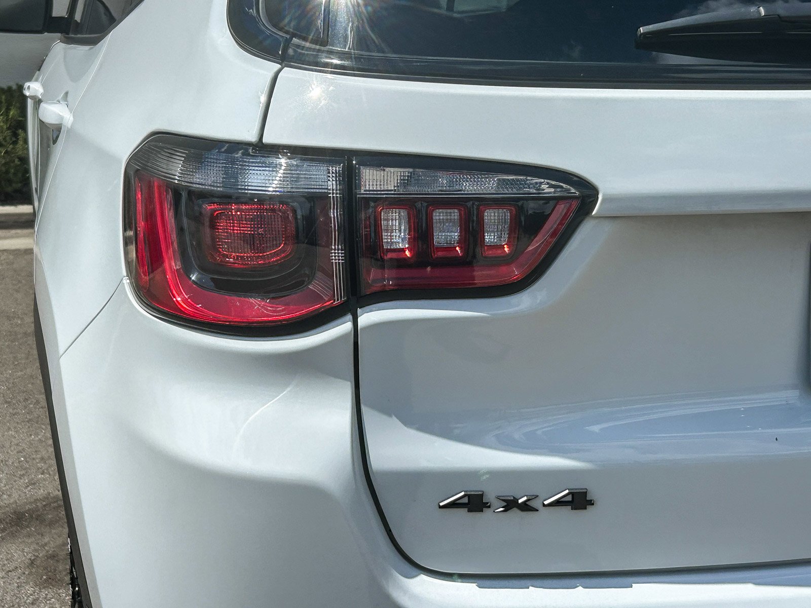 2025 Jeep Compass Trailhawk - Photo 9