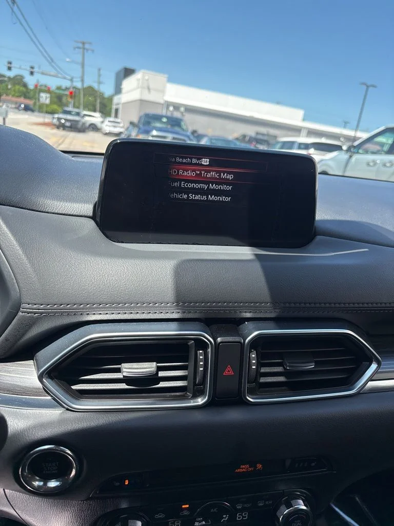 Used 2018 Black Mazda Grand Touring image 14