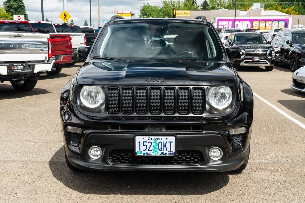 Used 2019 Black Clearcoat Jeep Latitude image 2