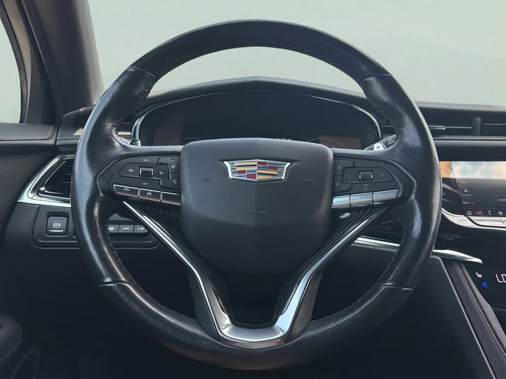 Used 2021 Shadow Metallic Cadillac Sport image 28