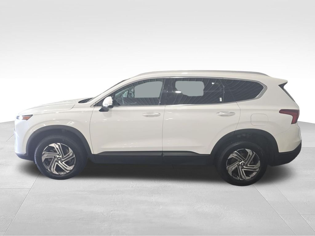 Used 2023 White Hyundai SEL image 3