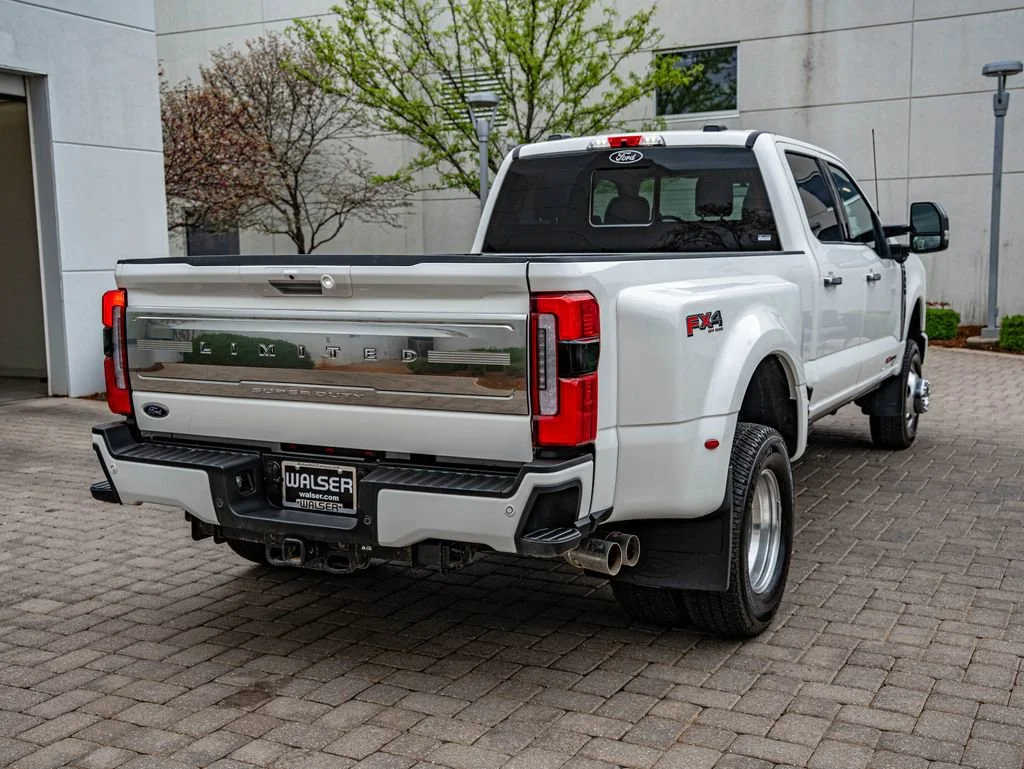 Used 2024 Star White Metallic Tri-Coat Ford Limited image 5
