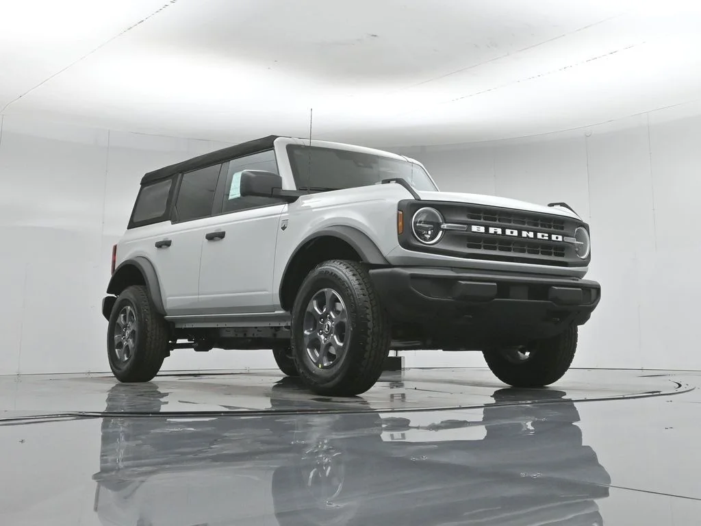 New 2026 Avalanche Gray Ford Big Bend image 44