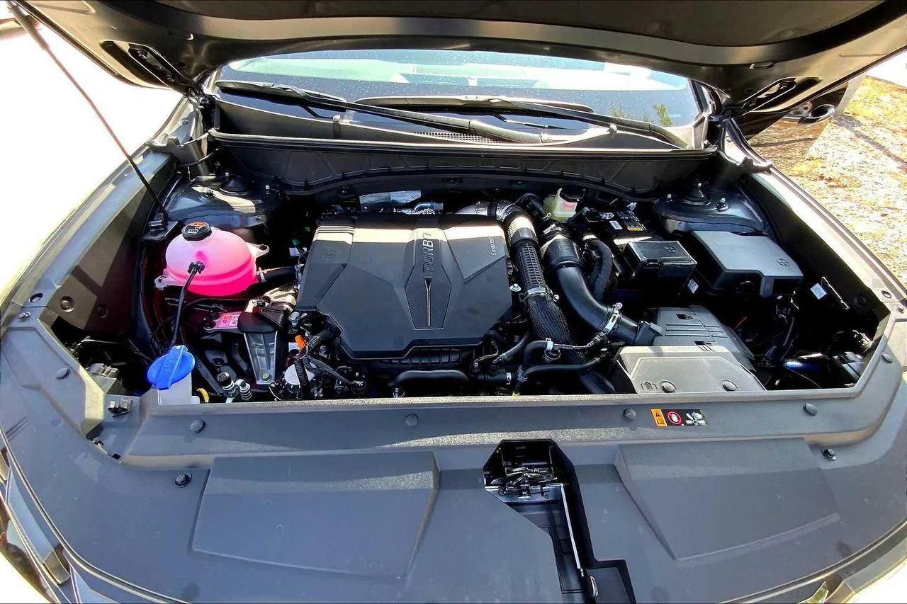 2026 Hyundai Santa Cruz Limited - Photo 16
