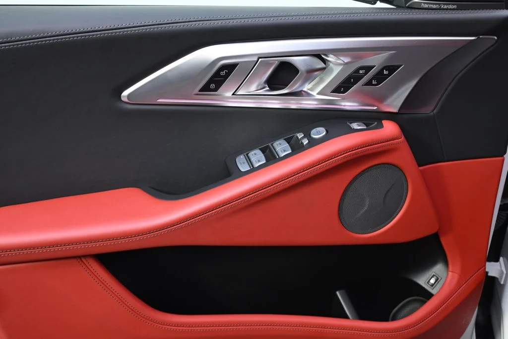 2023 BMW XM Base - Photo 23
