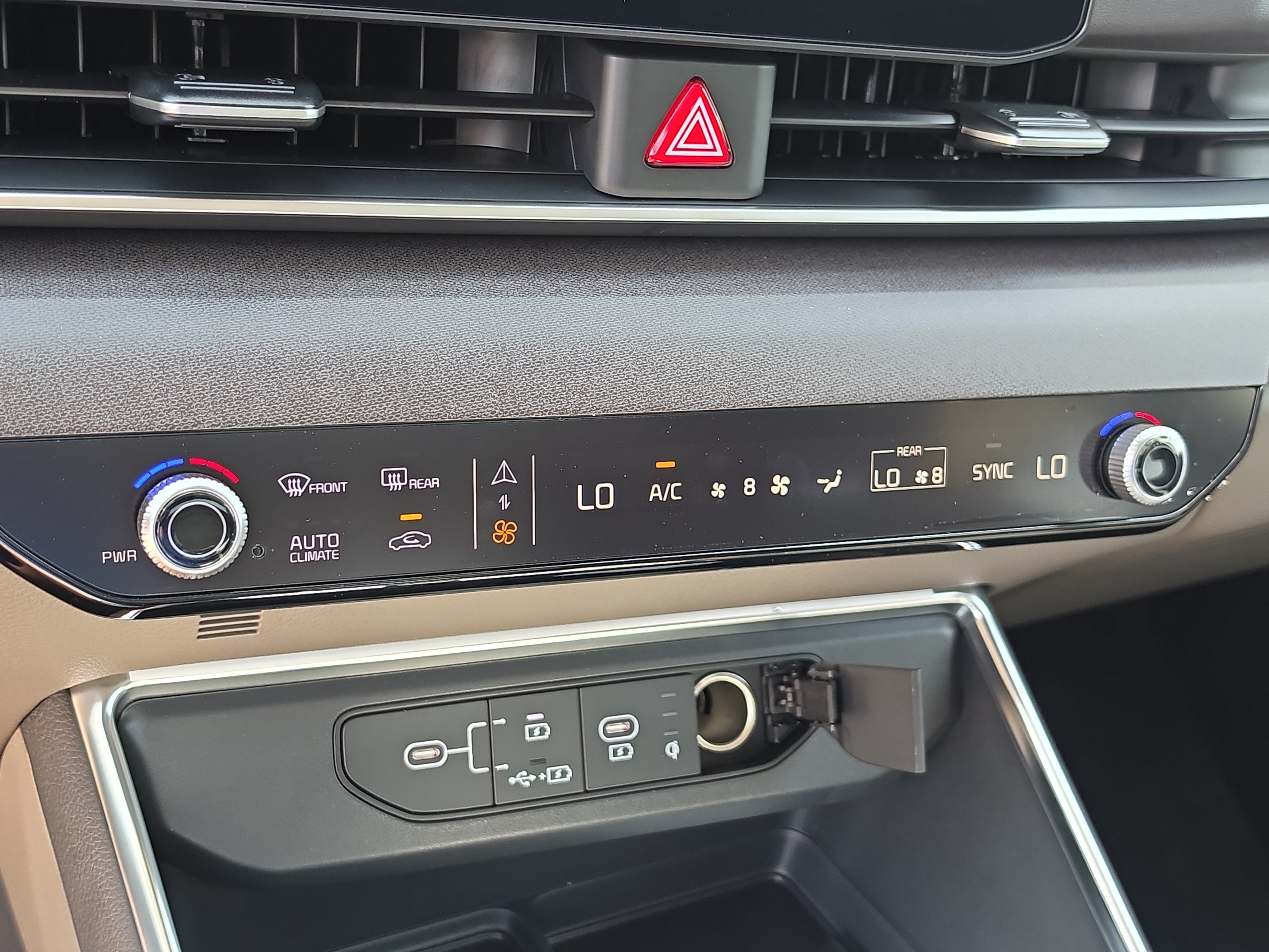 New 2026 Snow White Pearl Kia SX image 26