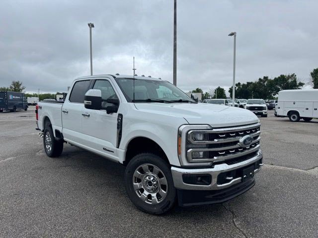 2023 Ford F-350 Lariat 4x4 Crew Cab 6-3/4 Box SRW's photo