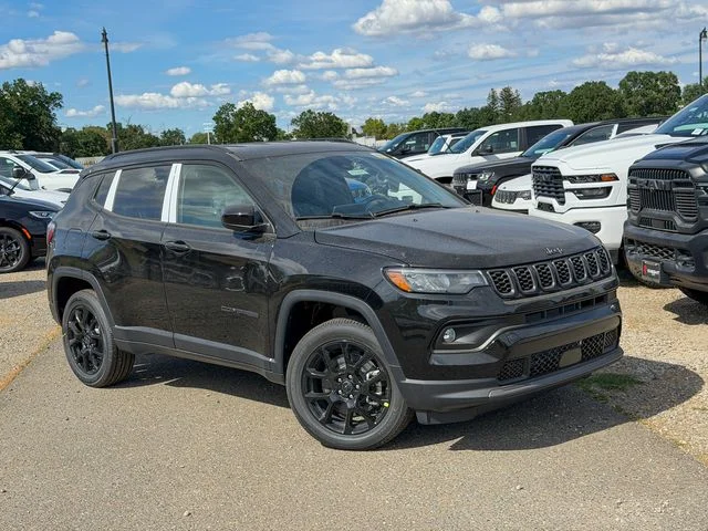 New 2026 Diamond Black Crystal Pearlcoat Jeep Latitude image 2