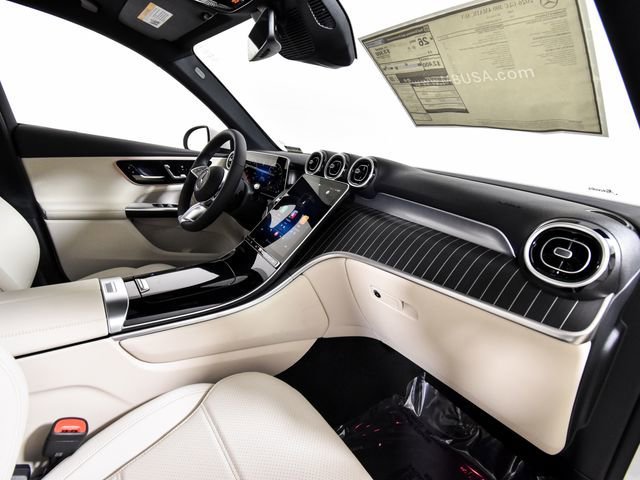 New 2026 Polar White Mercedes-Benz GLC 300 image 64