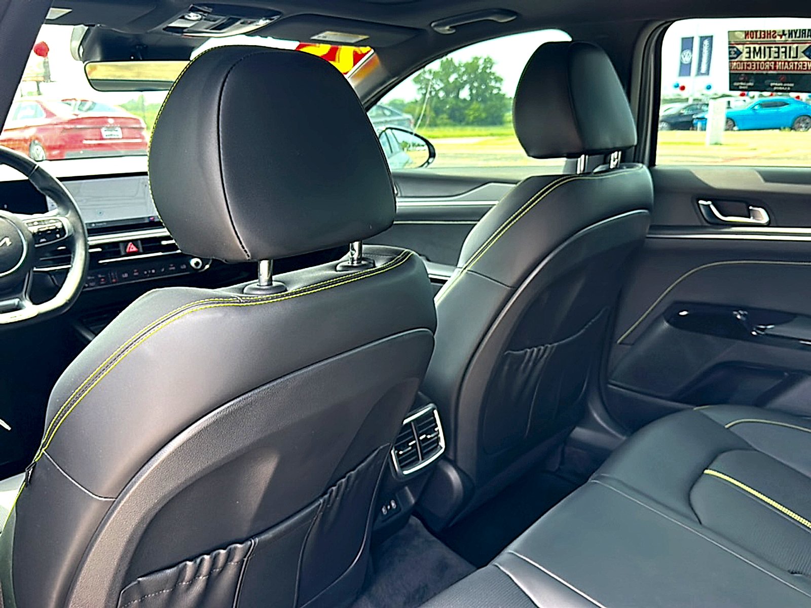 Used 2025 Wolf Gray Kia GT image 18