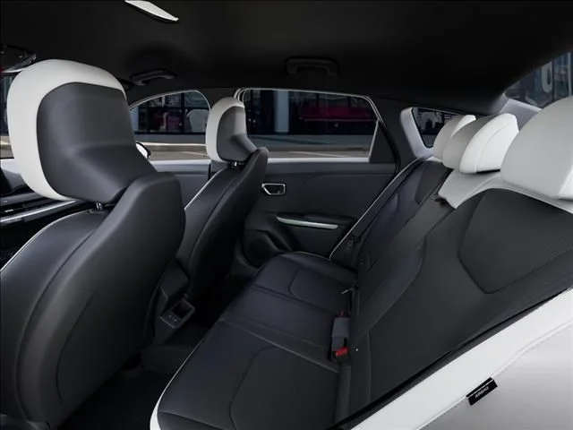 New 2026 White Kia GT-Line image 18