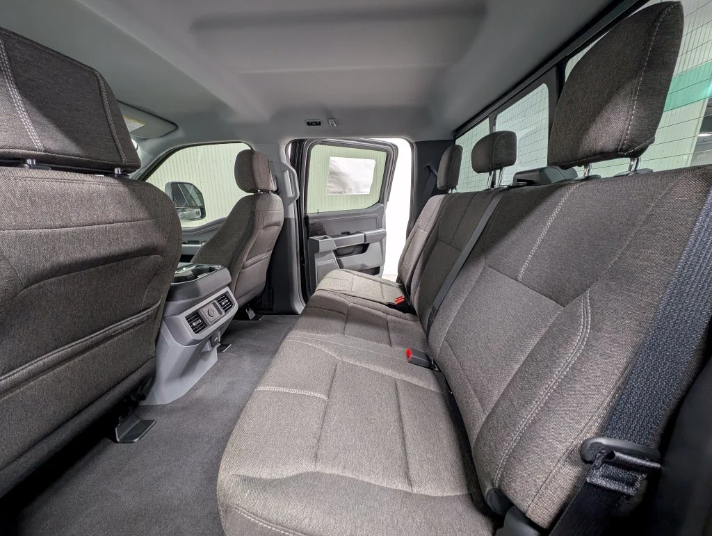 New 2027 Carbonized Gray Metallic Ford F-250® XLT image 18