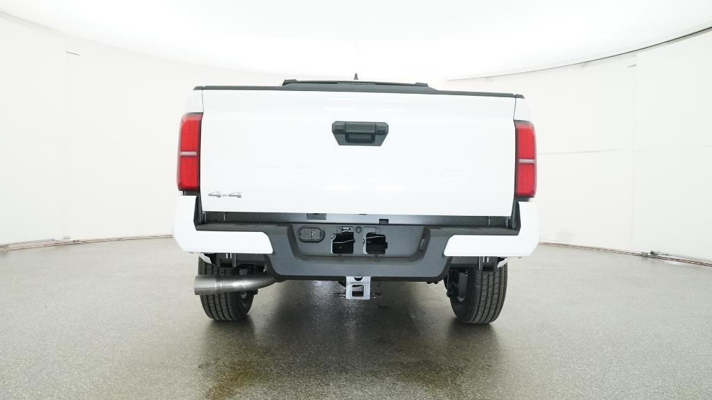 2026 Toyota Tacoma SR5 - Photo 25
