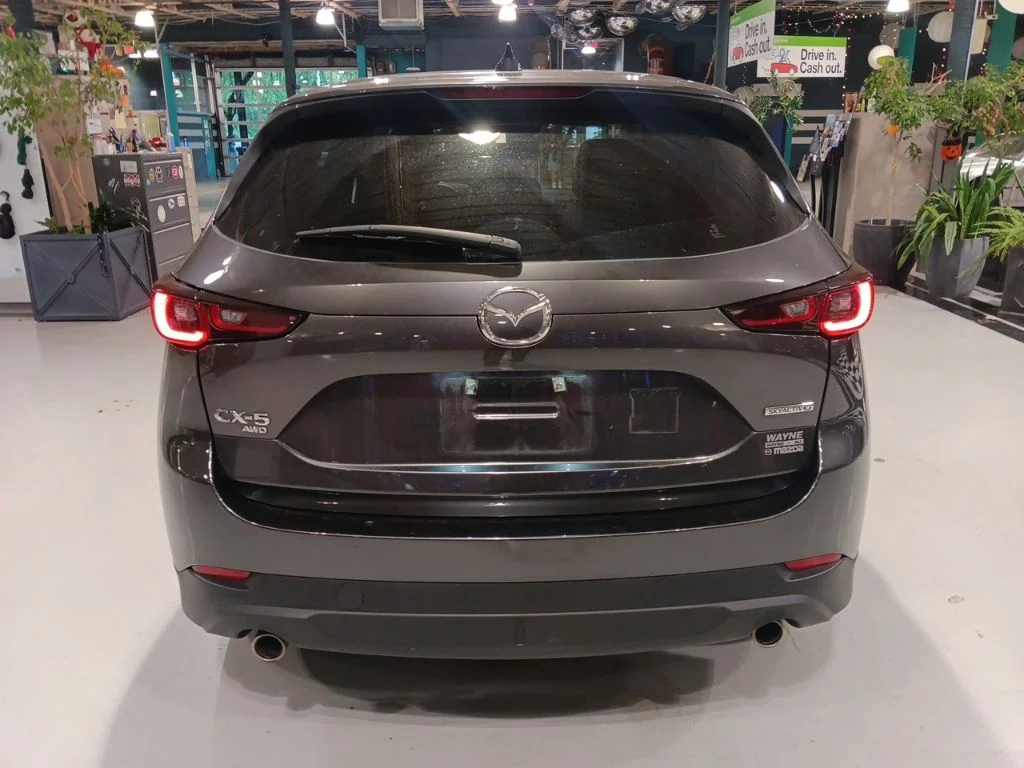 Used 2023 Machine Gray Metallic Mazda 2.5 S Select Package image 13
