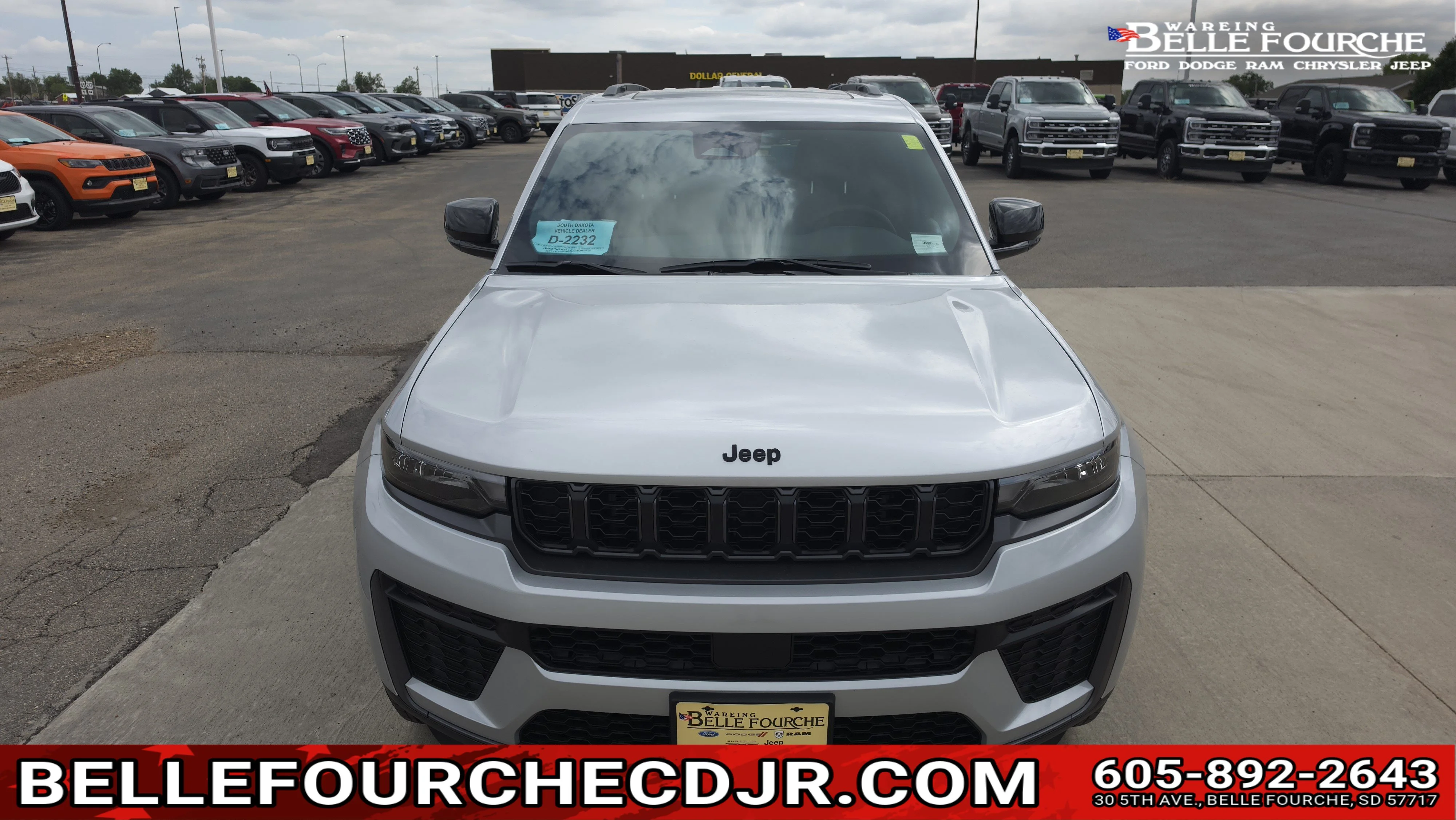 2026 Jeep Grand Cherokee Laredo