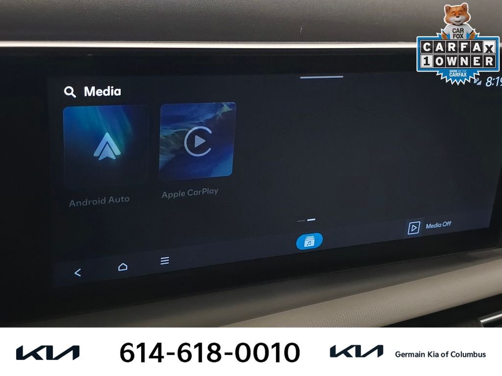 Used 2025 Black Hyundai SEL image 29