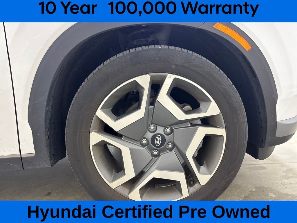 Certified Used 2025 White Hyundai SEL Premium image 9
