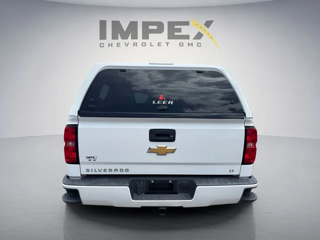 Used 2017 White Chevrolet 2LT image 4