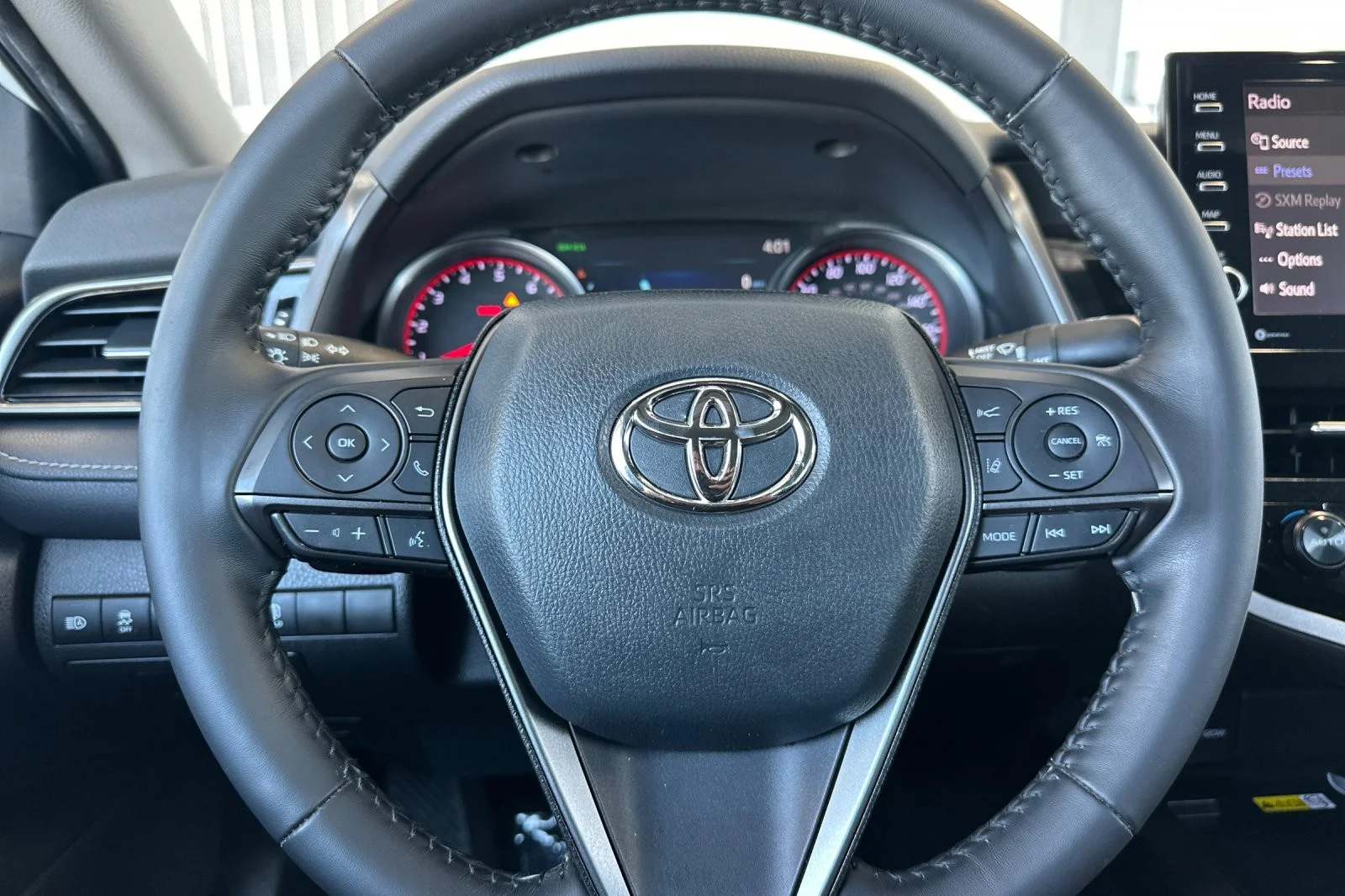 Used 2022 Ice Edge Toyota XSE image 21