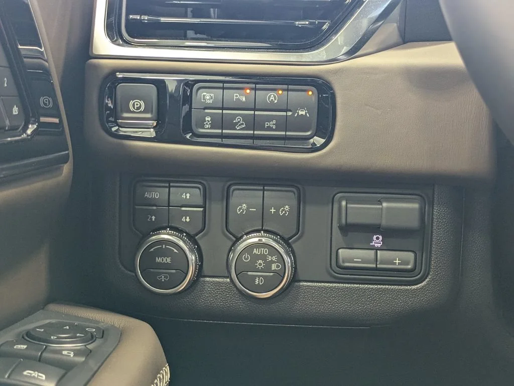 New 2026 Onyx Black GMC Denali Ultimate image 34