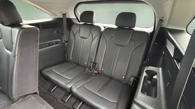 Used 2025 Gray Kia S image 31