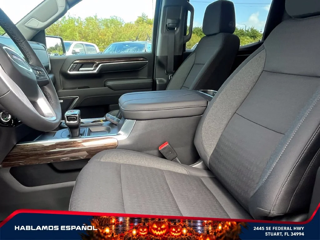 New 2026 Sterling Metallic GMC Elevation image 10