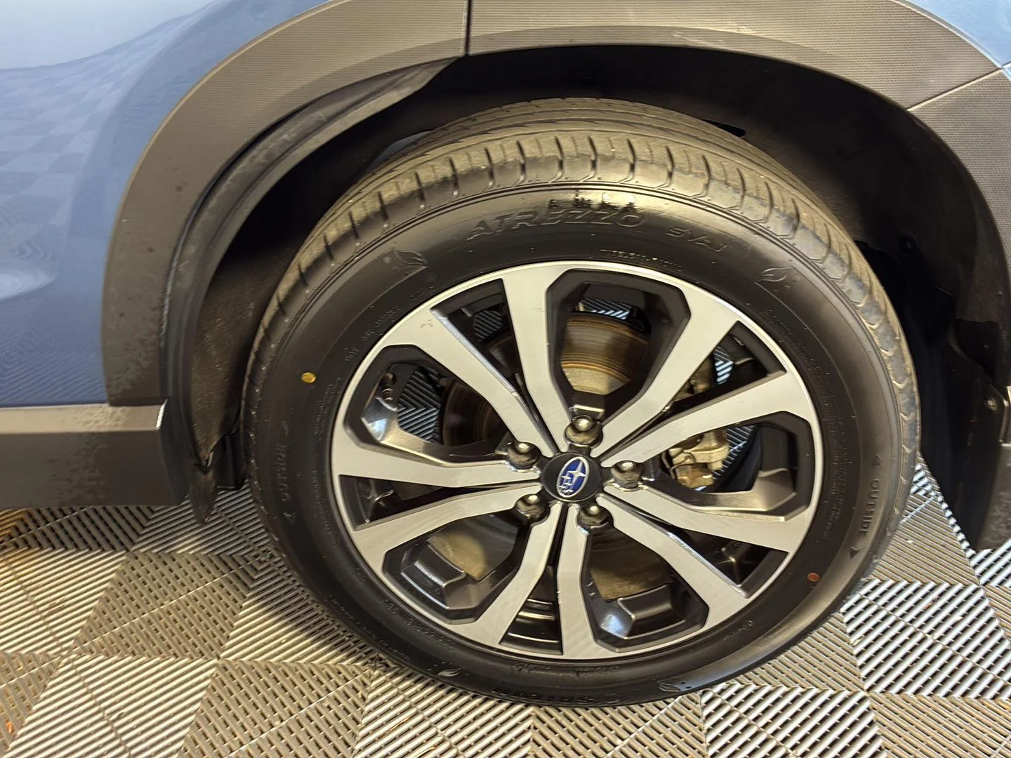 Used 2019 Horizon Blue Pearl Subaru Limited image 14