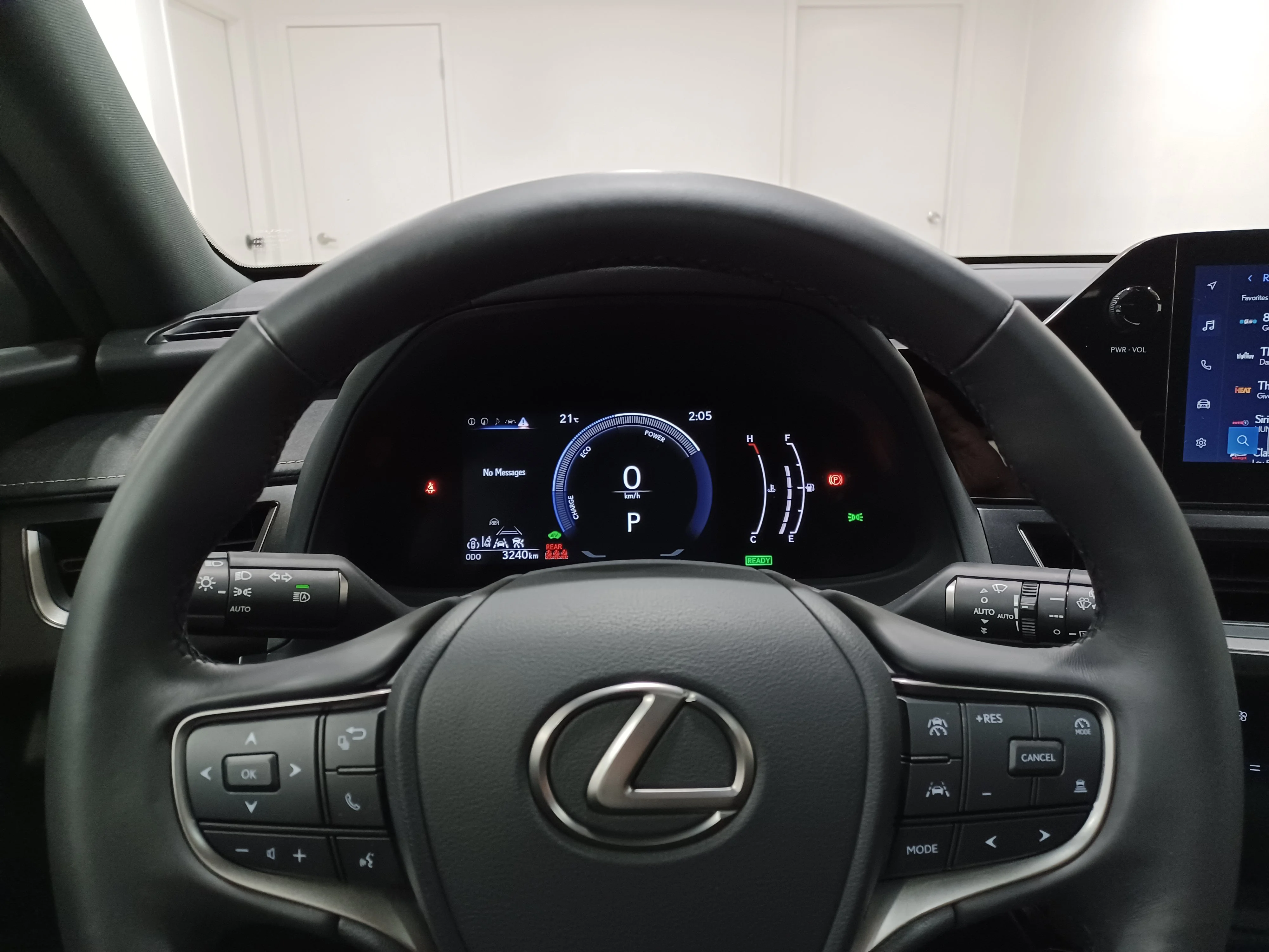 Used 2025 Caviar Lexus 300h Hybrid AWD*Adaptive Cruise | Cooled Leather | Sunroof | Htd Wheel | Lane Keep Assist image 15
