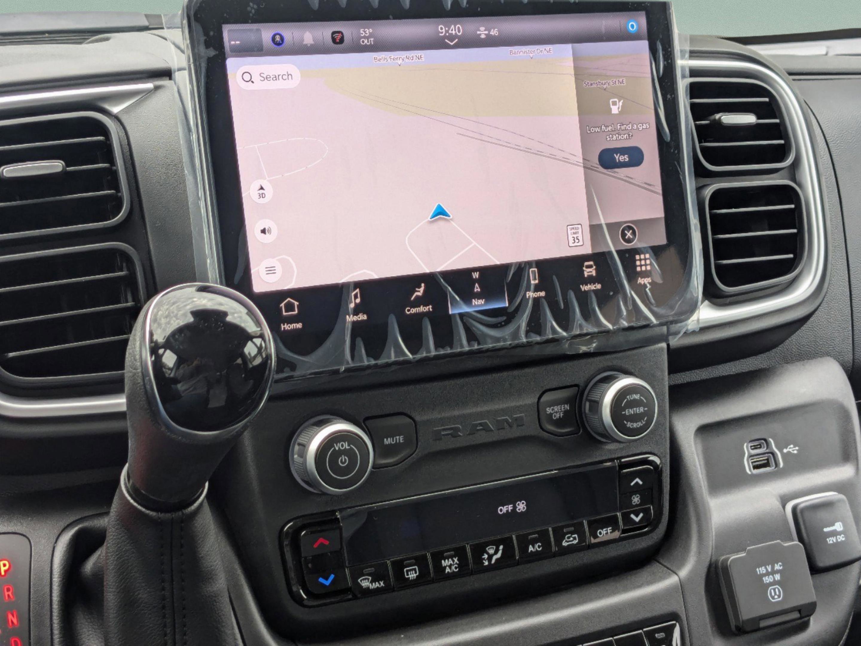 2025 RAM ProMaster Window Van Base - Photo 20